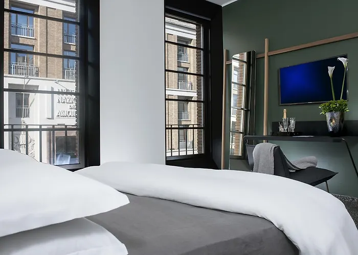 Royal Bissolati Otel 4*