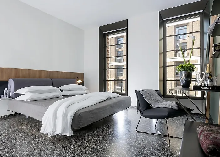 Royal Bissolati Otel 4*
